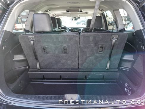 Used 2020 Honda Pilot Touring image 22