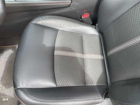 Used 2024 Nissan Altima 2.5 SR FWD image 5