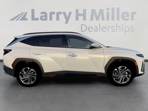 New 2026 Hyundai Tucson Limited AWD/4WD image 9