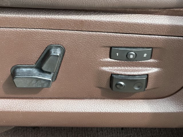 Used 2014 RAM 3500 Laramie Longhorn AWD/4WD image 24