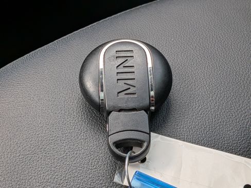Used 2017 MINI Cooper S FWD image 32