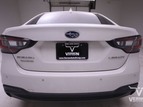 Used 2020 Subaru Legacy Limited image 3