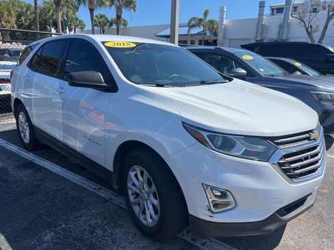 Used 2018 Chevrolet Equinox LS image 1