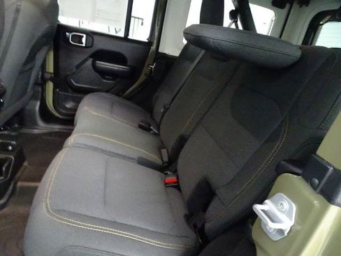 Used 2026 Jeep Wrangler Unlimited Sport AWD/4WD image 4