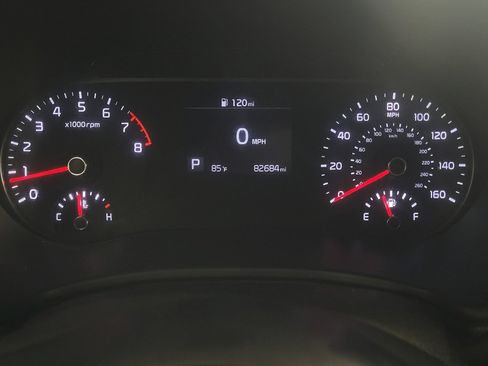 Used 2021 Kia Soul LX FWD image 23