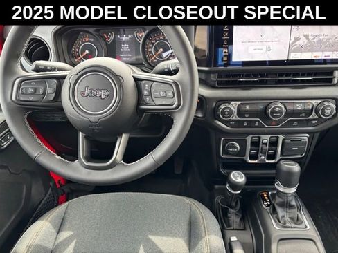 New 2025 Jeep Gladiator Sport AWD/4WD image 16