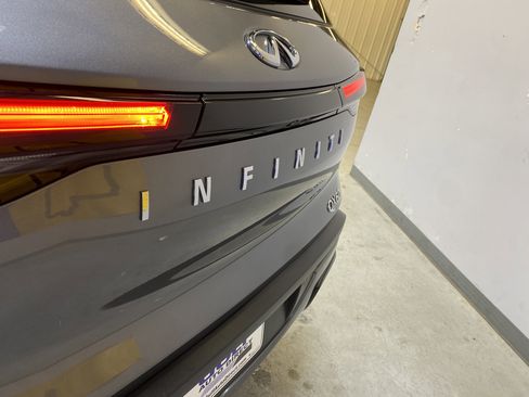 Used 2025 INFINITI QX60 Luxe image 17