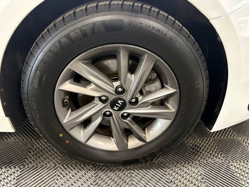 Used 2020 Kia Optima LX FWD image 15