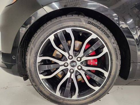 Used 2019 Land Rover Range Rover Sport Dynamic SE AWD/4WD image 8