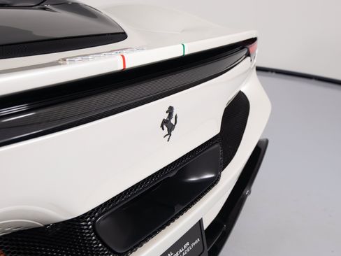 Used 2025 Ferrari 296 GTS RWD image 16