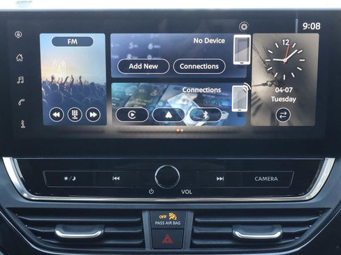 Used 2025 Nissan Altima 2.5 SR w/ SR Premium Package image 22