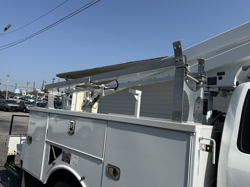 Used 2019 Ford F450 XL w/ Snow Plow Prep Package RWD image 10