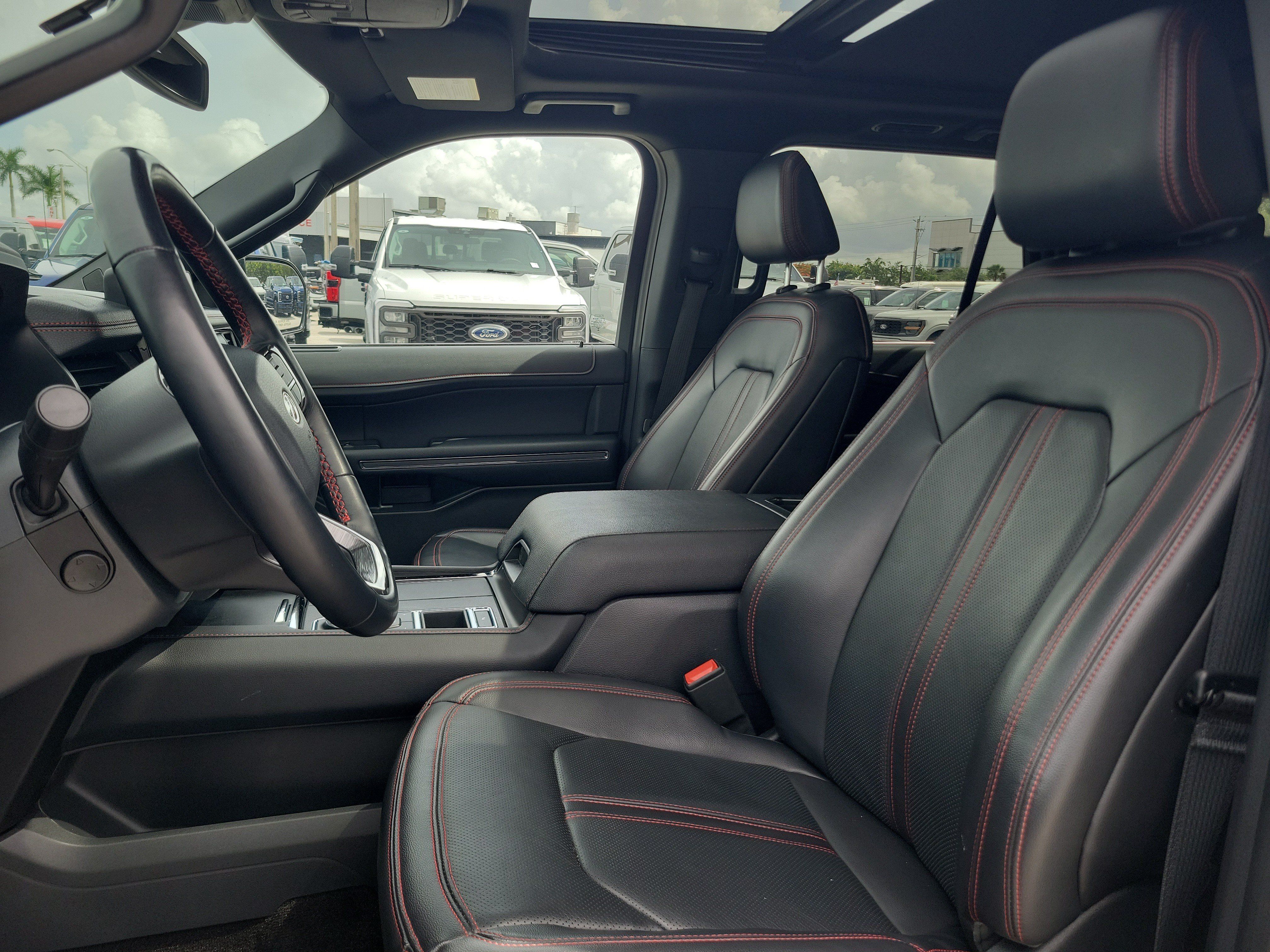 Certified 2023 Ford Expedition Limited RWD image 13