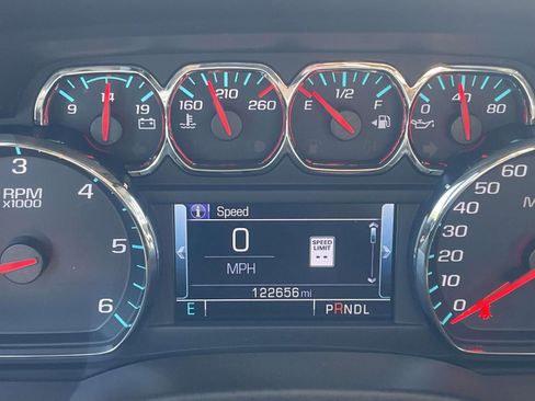 Used 2019 Chevrolet Tahoe LT image 26