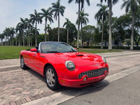 Used 2002 Ford Thunderbird RWD image 1