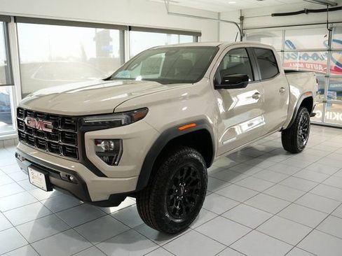 New 2026 GMC Canyon Elevation w/ Convenience Package image 4