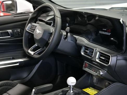 Used 2025 Ford Mustang GT Premium w/ GT Performance Package image 33