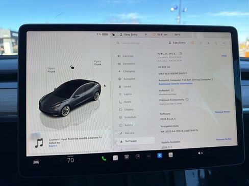 Used 2022 Tesla Model 3 Long Range image 25