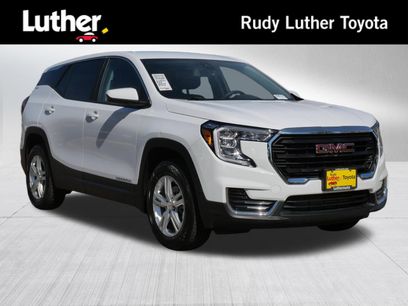 Used 2024 GMC Terrain SLE