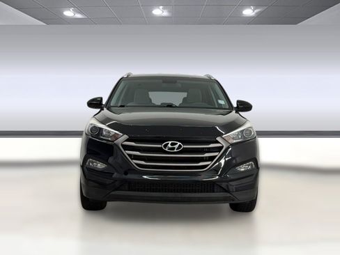 Used 2016 Hyundai Tucson SE w/ Option Group 02 FWD image 6
