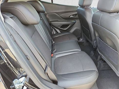 Used 2021 Buick Encore Preferred FWD image 18