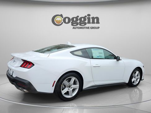 New 2026 Ford Mustang Coupe RWD image 5