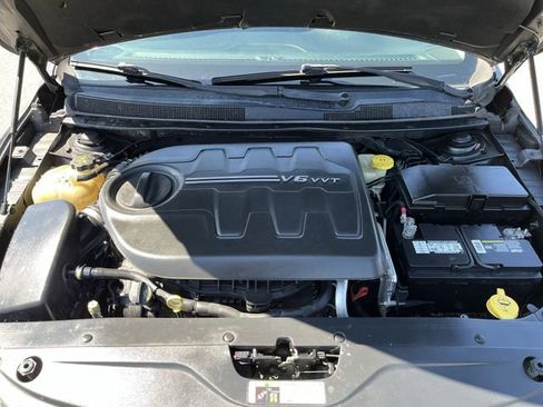 Used 2015 Chrysler 200 C w/ Navigation & Sound Group I AWD/4WD image 19