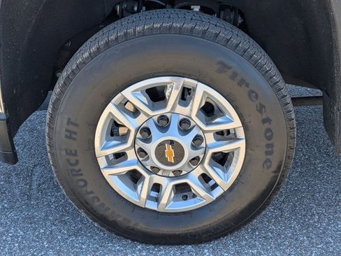 Used 2020 Chevrolet Silverado 2500 LT w/ All Star Edition image 21