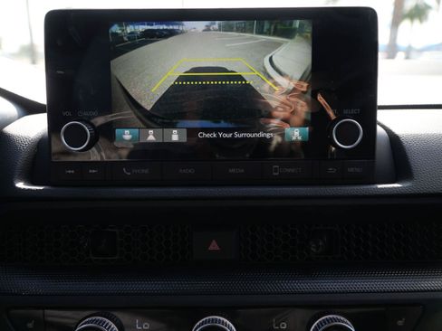 Used 2025 Honda CR-V EX image 27