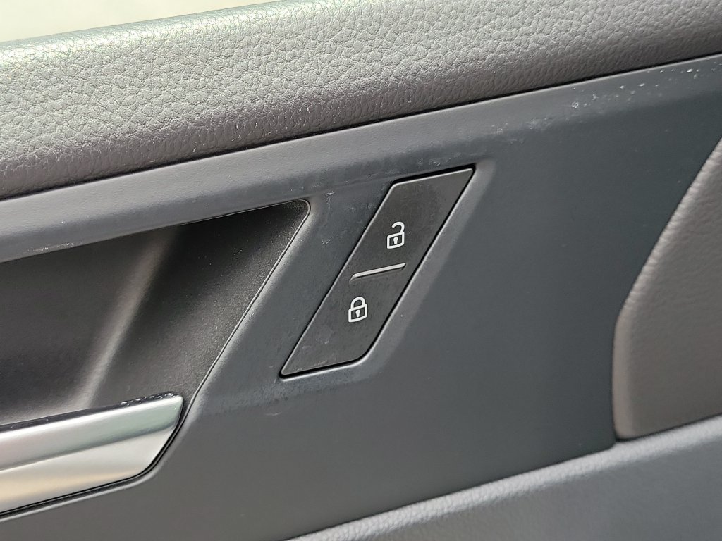Used 2023 Volkswagen Jetta S FWD image 16