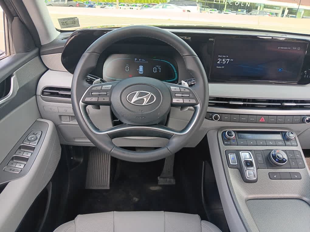Used 2023 Hyundai Palisade SEL AWD/4WD image 23