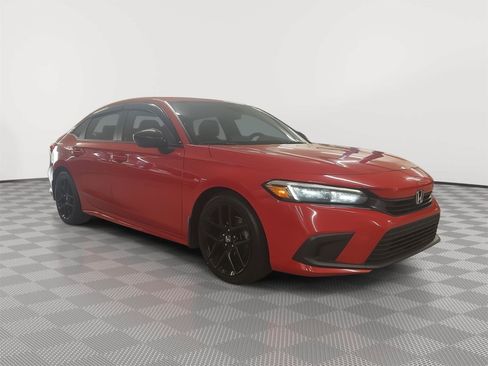 Used 2022 Honda Civic Sport image 4