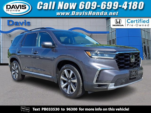 Certified 2023 Honda Pilot Touring image 1