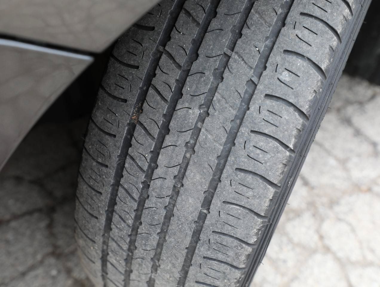Used 2010 MAZDA MAZDA3 i Touring FWD image 21