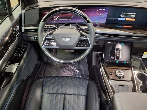 New 2026 Cadillac Escalade IQL Luxury image 11