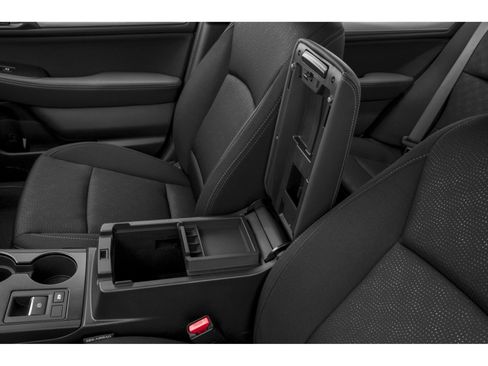 Used 2016 Subaru Legacy 2.5i Premium w/ Protection Package #1 AWD/4WD image 9