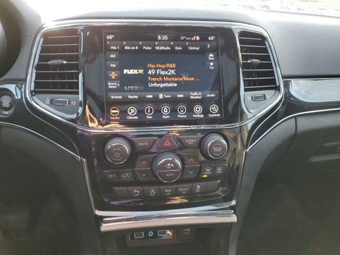 Used 2021 Jeep Grand Cherokee Trailhawk w/ Trailhawk Luxury Group image 12