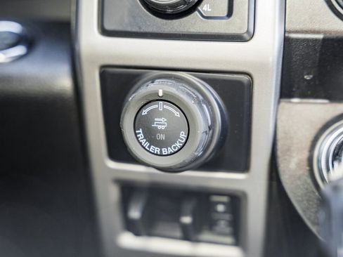 Used 2019 Ford F150 Lariat w/ Equipment Group 502A Luxury image 33