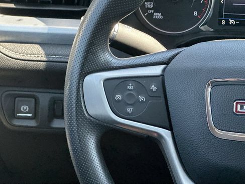 Used 2023 GMC Acadia SLE FWD image 20