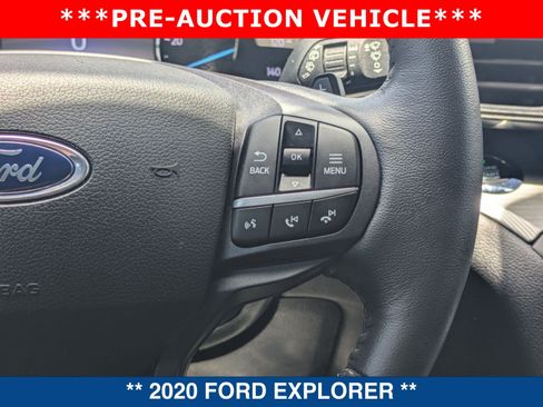 Used 2020 Ford Explorer XLT RWD image 28
