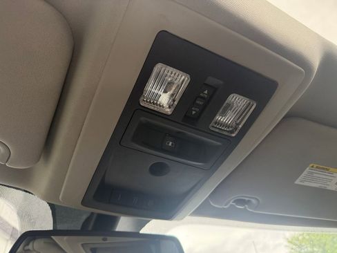 Used 2018 RAM 2500 Laramie w/ Sport Appearance Group AWD/4WD image 29