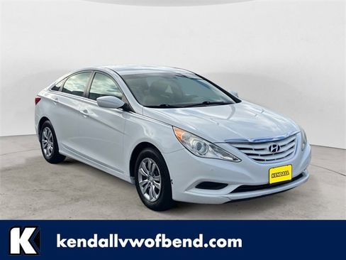 Used 2012 Hyundai Sonata GLS image 1