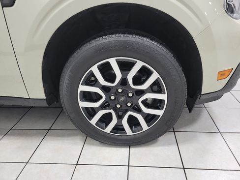 Used 2024 Ford Maverick Lariat AWD/4WD image 46