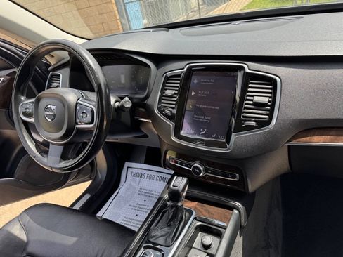 Used 2017 Volvo XC90 T6 Momentum w/ Vision Package AWD/4WD image 28
