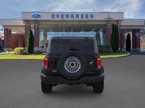 New 2025 Ford Bronco 4-Door AWD/4WD image 5