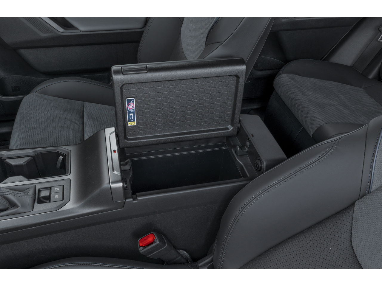 New 2026 Toyota RAV4 SE FWD image 40