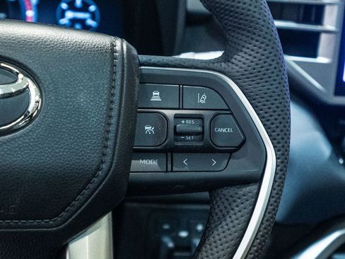 New 2026 Toyota Tundra Limited image 32