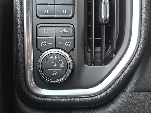 Used 2019 GMC Sierra 1500 AT4 w/ AT4 Preferred Package image 29