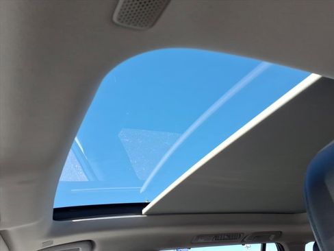 Used 2024 Toyota Grand Highlander Platinum image 15