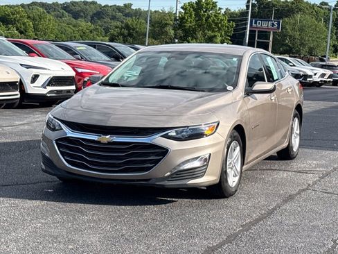 Used 2023 Chevrolet Malibu LT w/ Driver Confidence Package FWD image 12